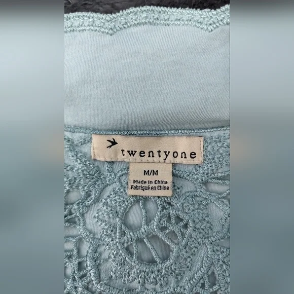 Forever 21 top‎ - Picture 8 of 9